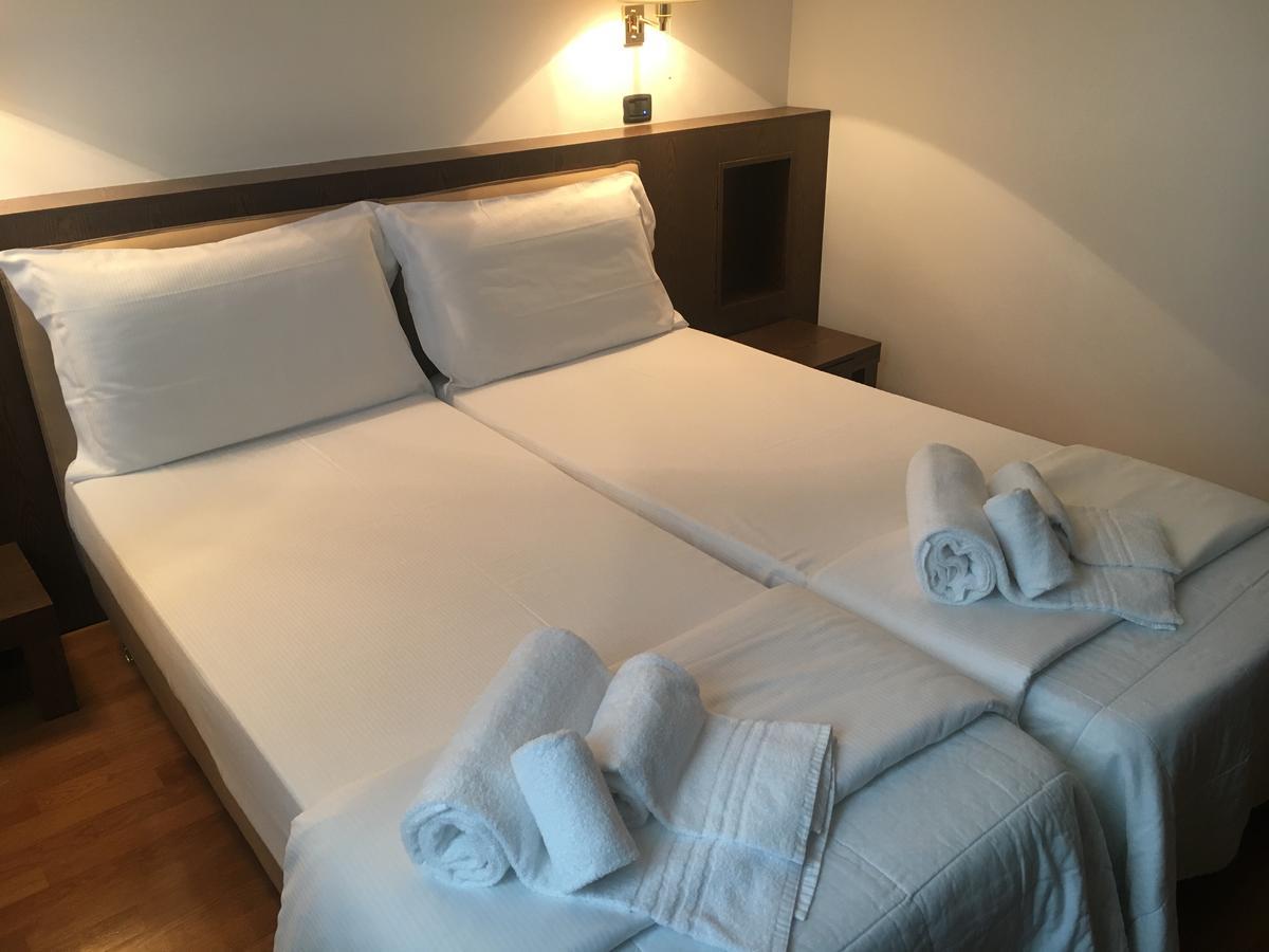 Hotel Cavalieri Pinerolo Dış mekan fotoğraf
